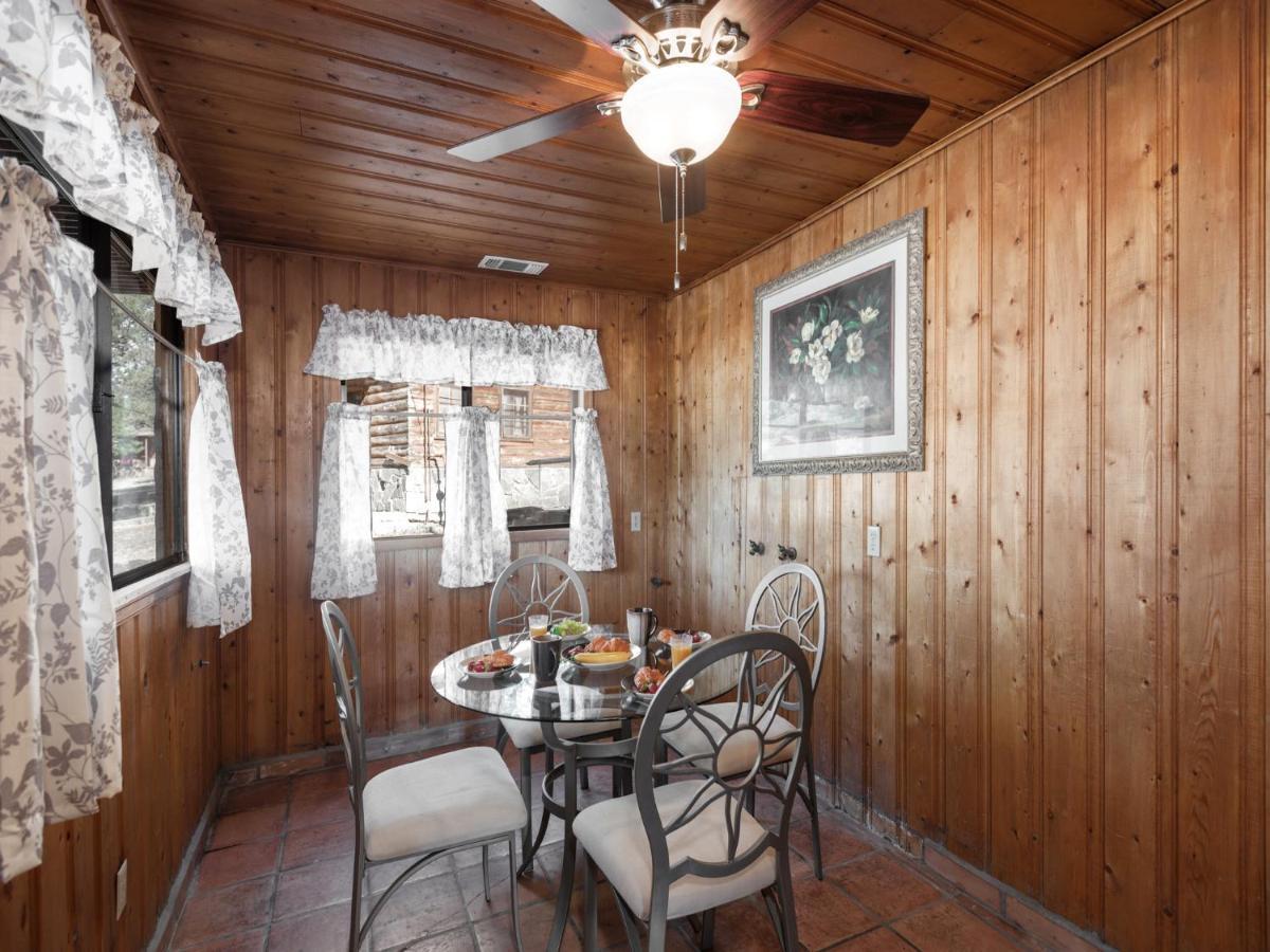 Alpine Cabin, 3 Bedrooms, Deck, Sleeps 8 Ruidoso Esterno foto
